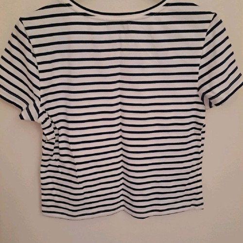 T-shirt with daisies used, size S