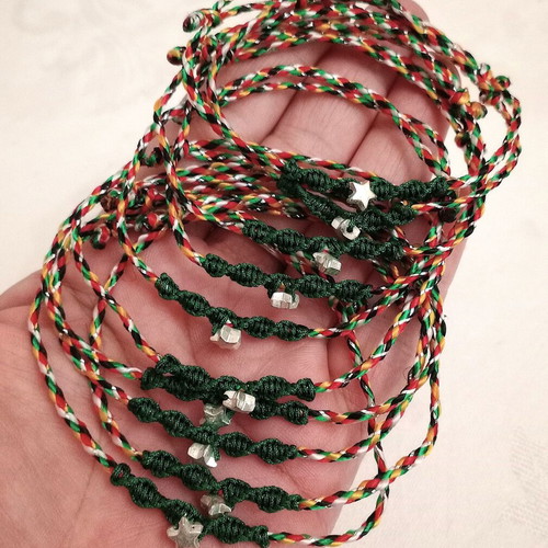 Gourakia bracelets new set of 10 with silver stars