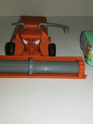 Disney McQueen Pirax Frank car like new 2014