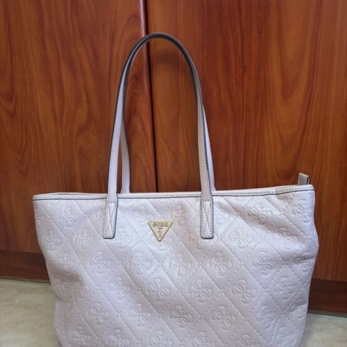 Guess shoulder bag, baby pink, spacious with detachable wallet pouch