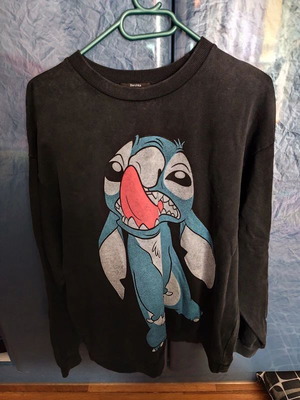 Stitch Disney Bershka sweatshirt used, gray, size XS