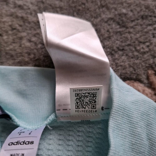 Adidas thin sweater mint color size S like new