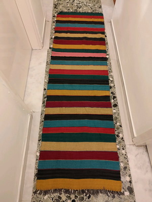 Handmade wool runner 2.20x0.66 meters like new