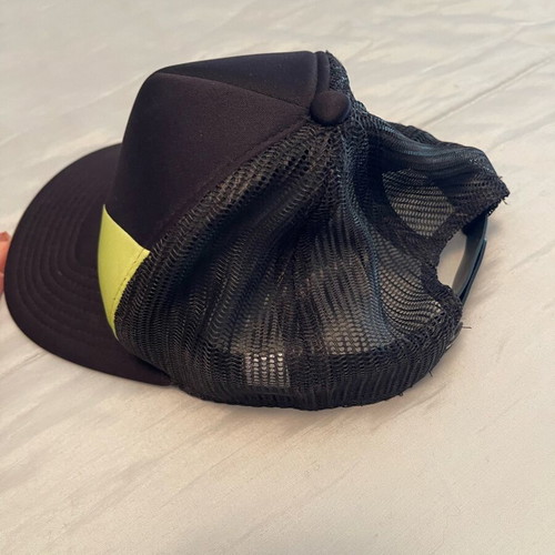 Emu Coop Quiksilver foam trucker hat adjustable, like new, size 55
