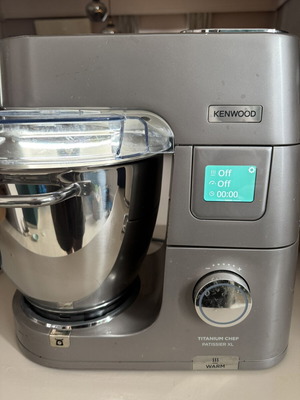Kenwood Titanium Chef Patissier XL KWL90.124SI kitchen machine like new