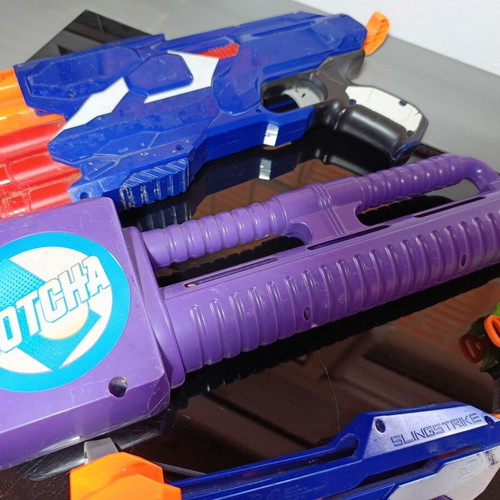 Nerf toy blasters used, assorted models pack