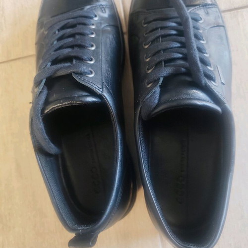 Ecco leather sneakers black size 40 like new