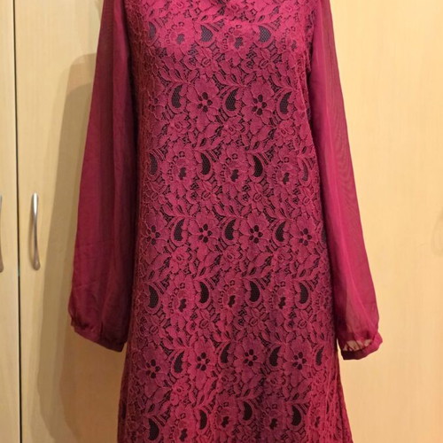 Lace dress like new, burgundy, size M/L