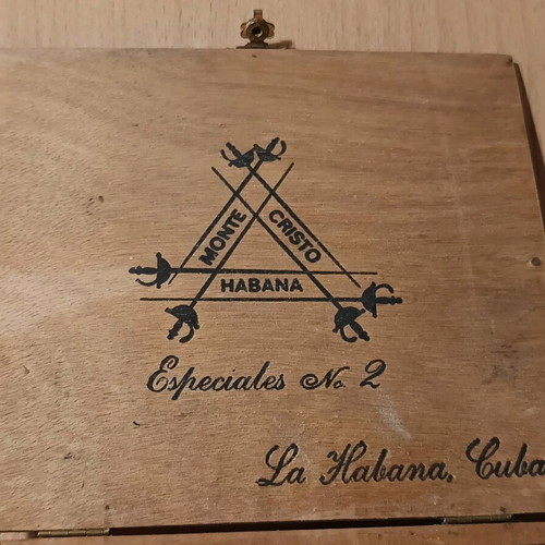 Montecristo Habana Cuba wooden cigar box used decorative