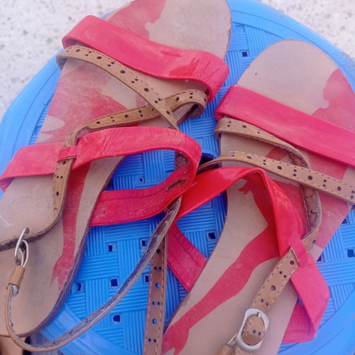 Sandal used, size 38