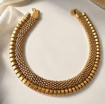 Statement necklace in gold tone like new