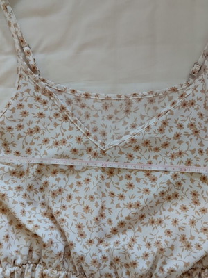 Floral midi dress white with beige orange flowers, like new