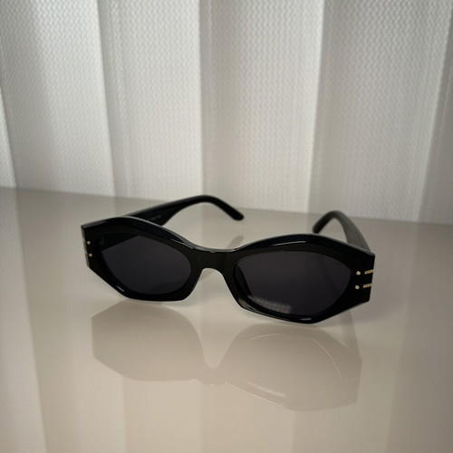 Dior sunglasses new, black