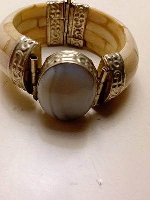 Bracelet like new