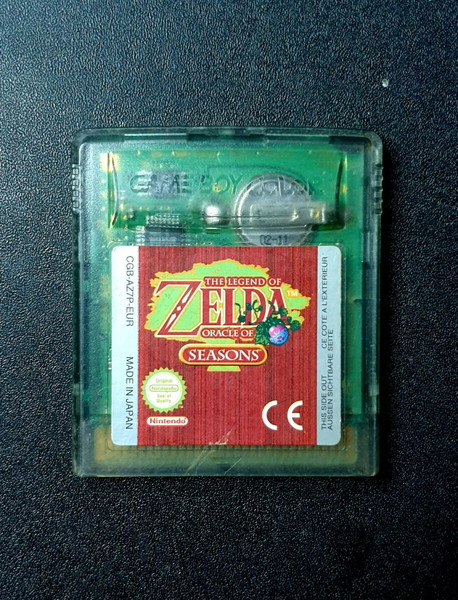 The Legend of Zelda Oracle of Seasons - Game Boy Color