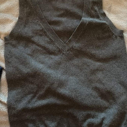 Zara and handmade sleeveless tops like new, set for 10 years old