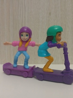 Mattel Polly Pocket Skateboard Figure Set Burger King