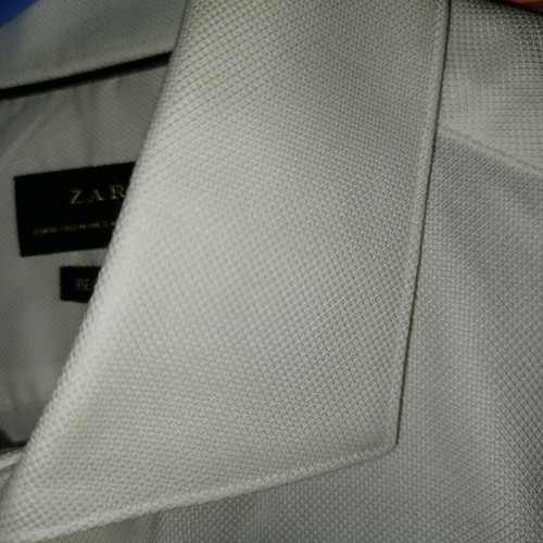 Zara men's white regular fit shirt like new, size M, 2 pieces