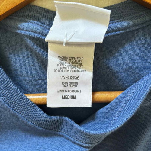 T shirt Simply Southern Collection new, size medium, blue