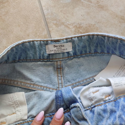 Bershka shorts size 38 like new, blue with fringes