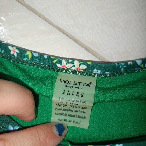Green floral bikini set like new with lace details