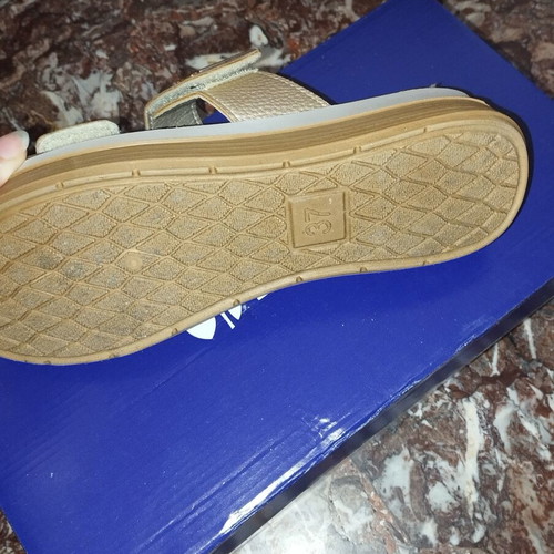 Inblu women's anatomical slippers beige size 37 like new