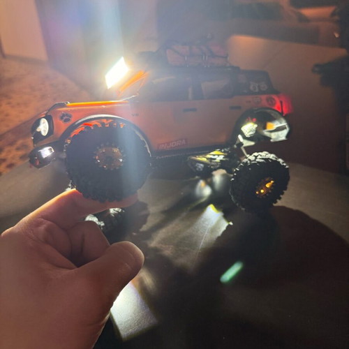 Traxxas TRX4M like new with many Injora parts