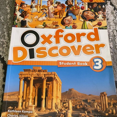 Oxford Discover 3 Student Book and Study Companion used