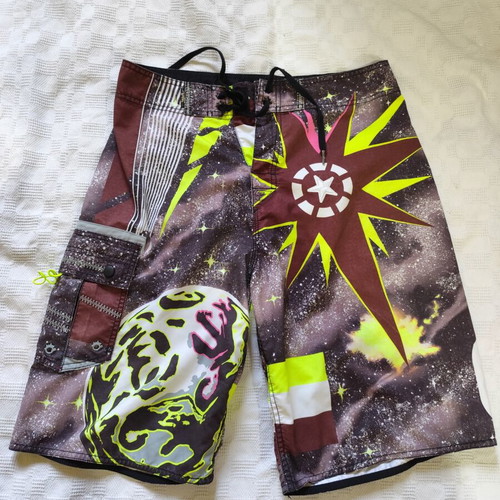 Quiksilver swim shorts used, size 30, multicolor