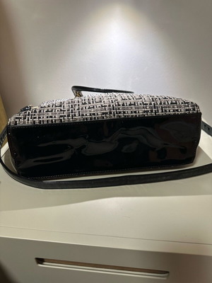 Fragola handbag like new, black and gray