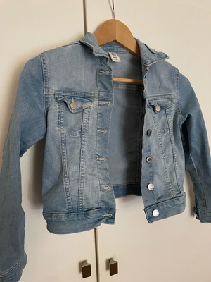 &denim Denim jacket like new, for 9 years old
