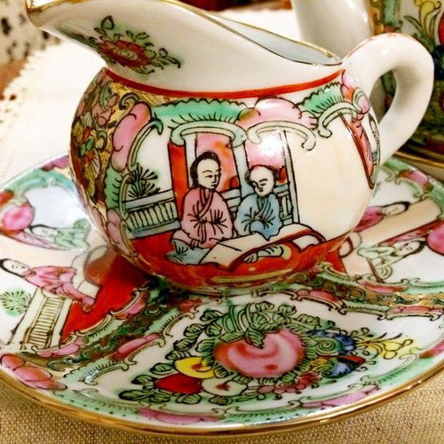 Chinese tea set 乾隆年制 from the 70s