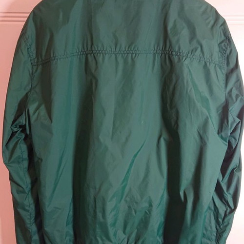 Jacket used green size L, lightweight for spring and autumn