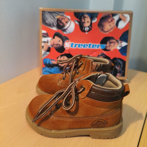 Streeters Kids Boots Size 21 Like New Tan Camel