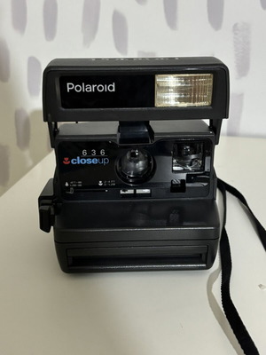 Polaroid 600 φωτογραφική μηχανή σαν καινούργιο