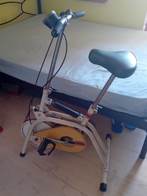 Stationary Exercise Bike like new