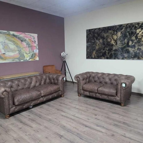Antique Brown Leather Chesterfield Sofa Set Three- and Two-Seater New