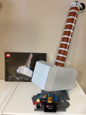 LEGO Marvel Thor Hammer like new