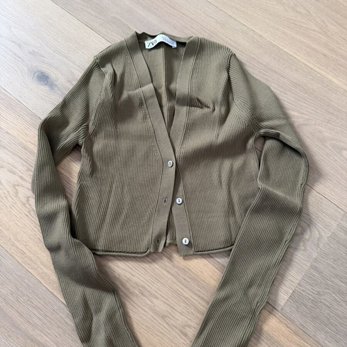 Zara long-sleeve top with buttons, khaki