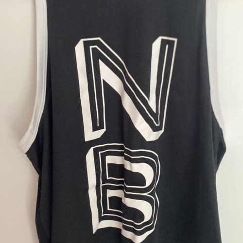 New Balance sleeveless top like new, black and white, XS