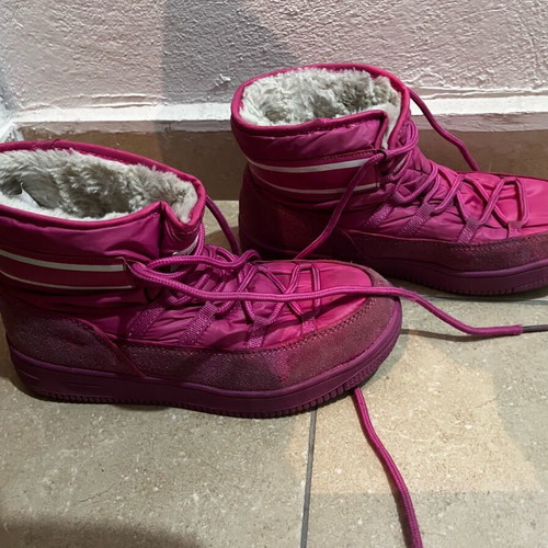 Benetton children's winter boots size 35 pink new