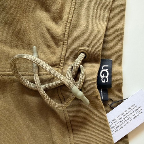 UGG bermuda shorts new, size Large for 14 years old boys