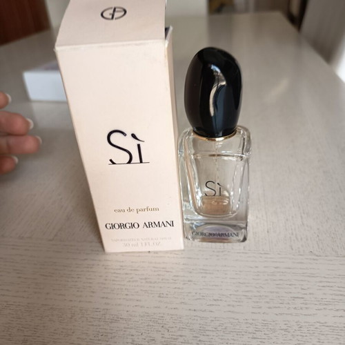 Giorgio Armani Si perfume bottle used, empty with about 2ml