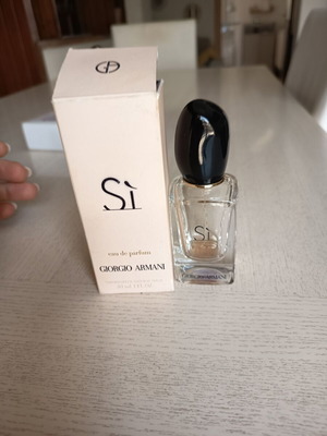 Giorgio Armani Si perfume bottle used, empty with about 2ml