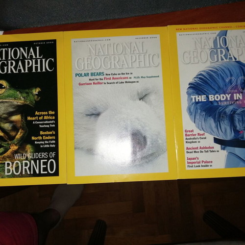 National Geographic magazine collection like new, 389 issues