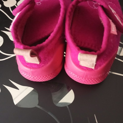 Biomechanics baby slippers no.19 like new