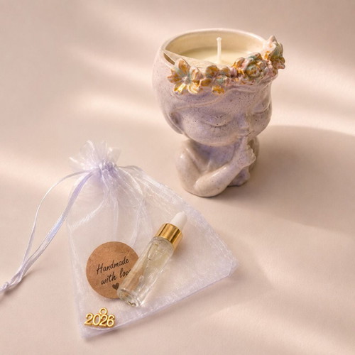Gift set with Little Black Dress scented candle and handmade perfume