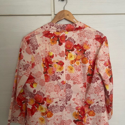 Floral lightweight jacket like new, 97% cotton, multicolored