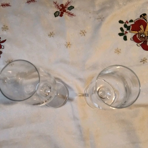 Bianco Nero Stemmed Glasses New