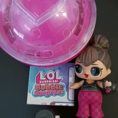LOL doll set like new with accessories